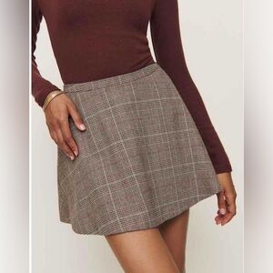 REFORMATION…Hanna skirt…Rae check…size 6…EUC